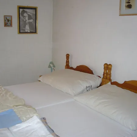 No 1 Chasa Brunold Apartment